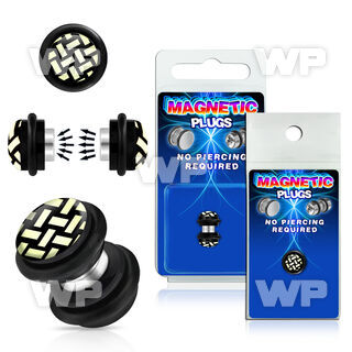 m2jmts black magnetic fake plug white weave pattern on black bac belly piercing