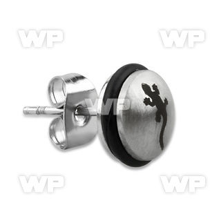 waepk ear lobe piercing