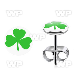 wakzy ear lobe piercing