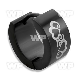 wapty ear lobe piercing